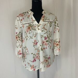 Floral half sleeve top